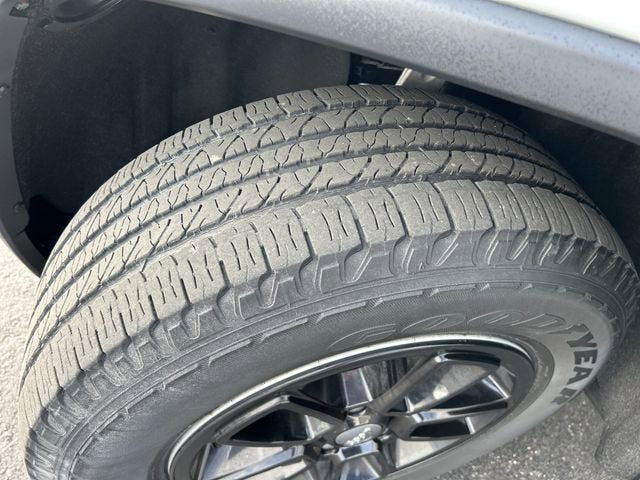 2019 Jeep Grand Cherokee Laredo E 4x4