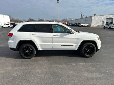 2019 Jeep Grand Cherokee Laredo E 4x4