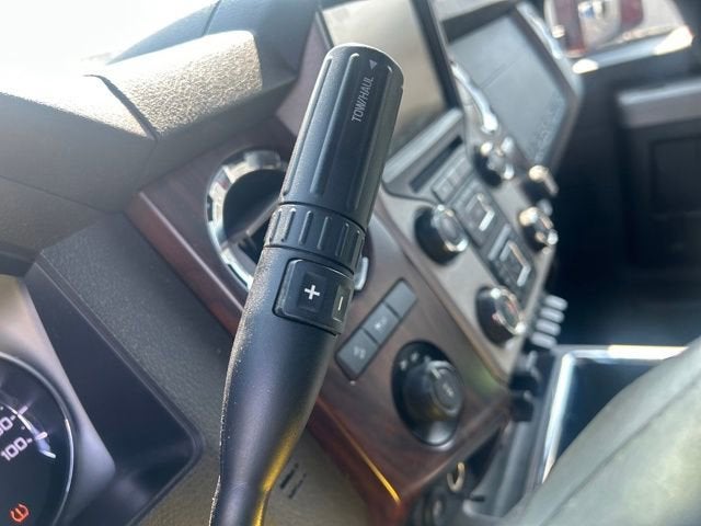 2016 Ford Super Duty F-350 SRW Platinum