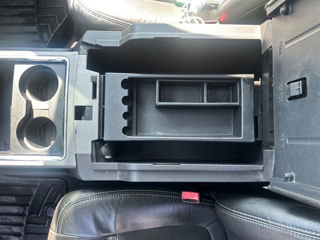 2016 Ford Super Duty F-350 SRW Platinum