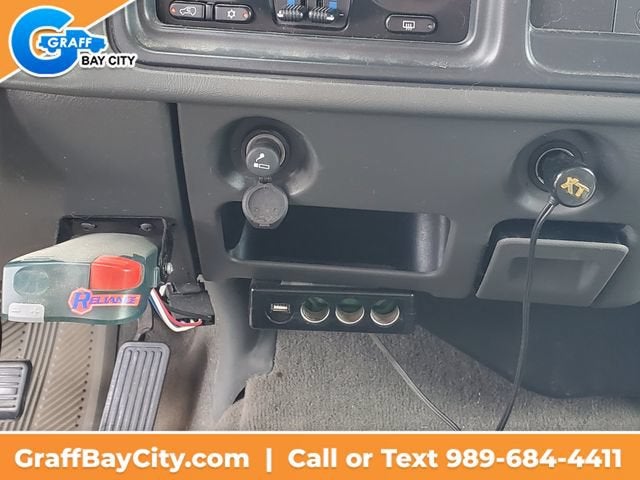 2005 Chevrolet Silverado 2500 HD LS