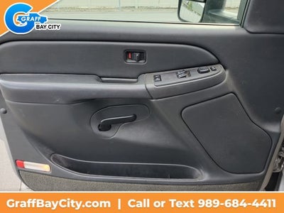 2005 Chevrolet Silverado 2500 HD LS