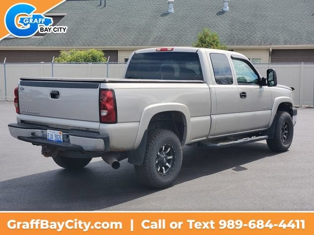 2005 Chevrolet Silverado 2500 HD LS