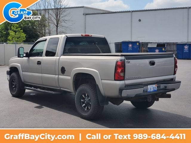 2005 Chevrolet Silverado 2500 HD LS