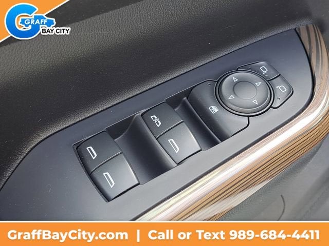 2022 GMC Acadia SLE