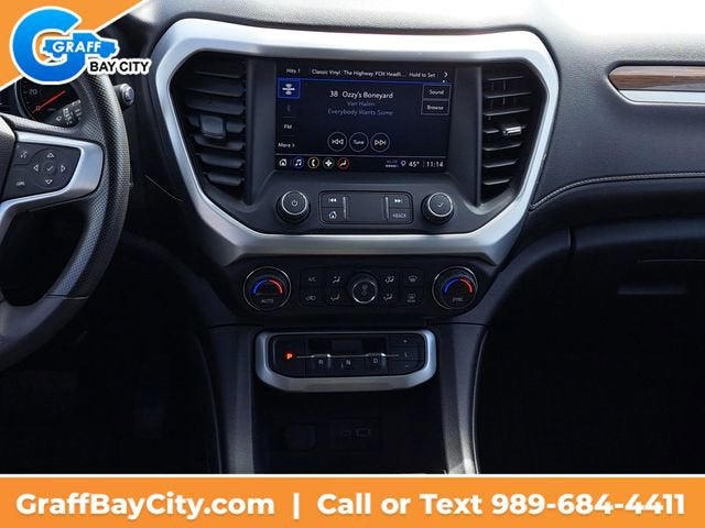 2022 GMC Acadia SLE