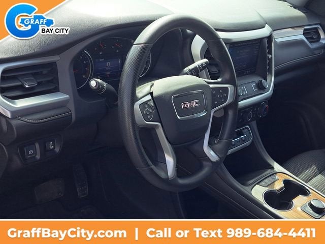 2022 GMC Acadia SLE