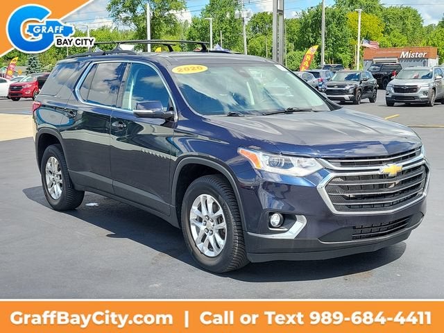 Used 2020 Chevrolet Traverse 1LT with VIN 1GNEVGKW2LJ130207 for sale in Bay City, MI