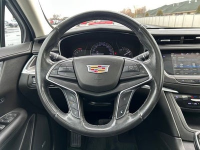 2019 Cadillac XT5 Luxury FWD