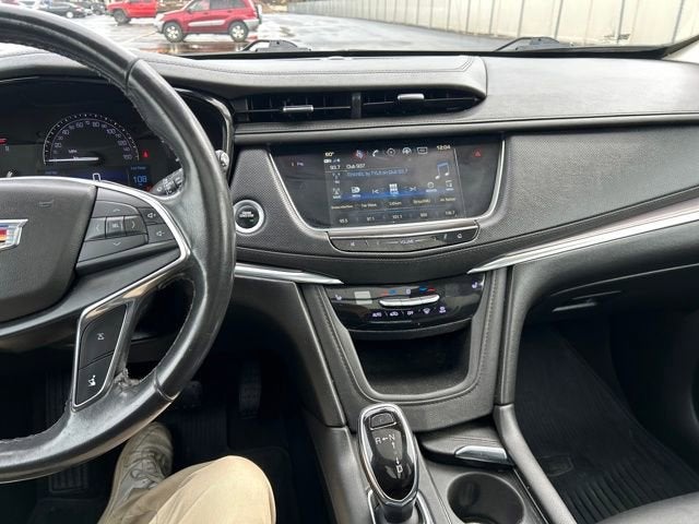 2019 Cadillac XT5 Luxury FWD