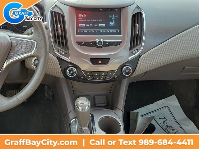 2017 Chevrolet Cruze LT