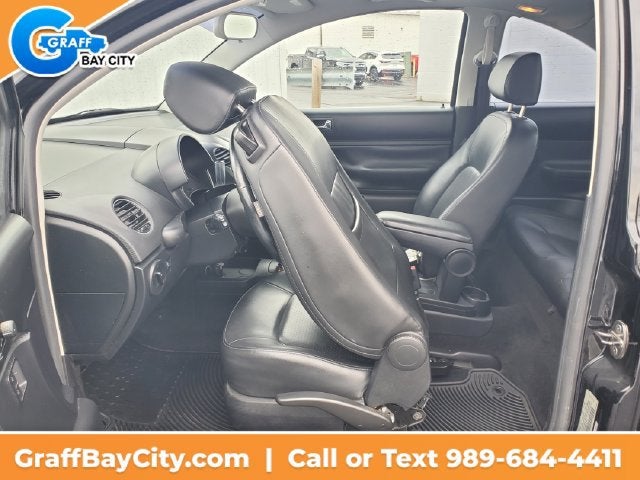 2009 Volkswagen New Beetle Coupe S