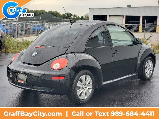 2009 Volkswagen New Beetle Coupe S