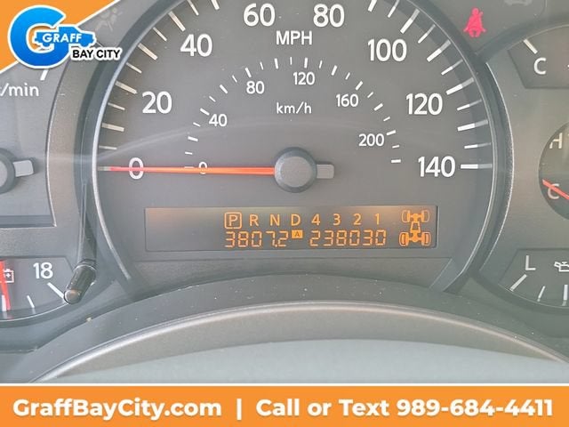 2005 Nissan Armada LE