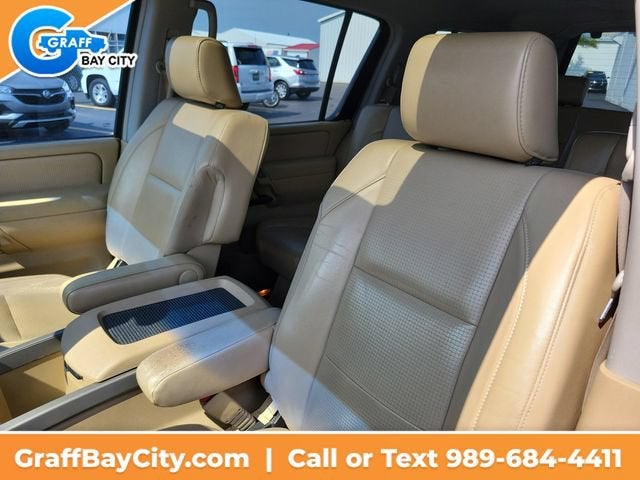 2005 Nissan Armada LE