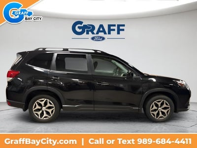 2023 Subaru Forester Premium