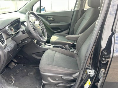 2022 Chevrolet Trax LS