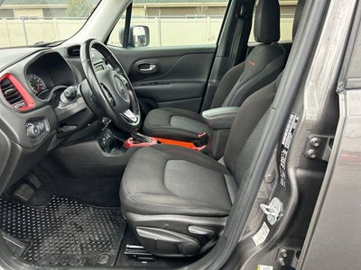 2016 Jeep Renegade Trailhawk